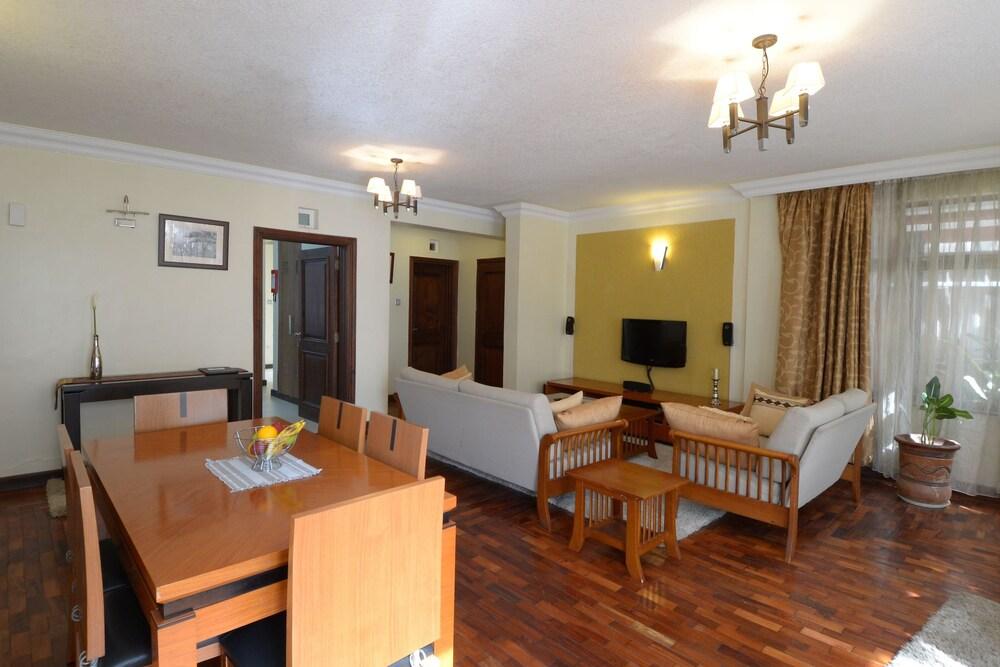 Gemsuites Serviced Apartments State House 奈洛比 外观 照片